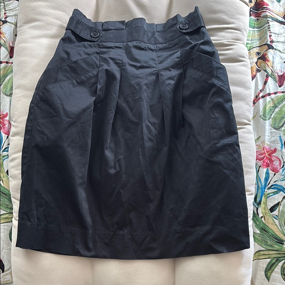 BCBGMaxAzria Black Pleated Pencil Skirt